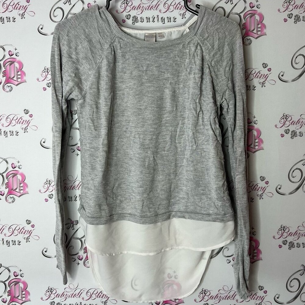 Twik Light Gray Sweater with White Trim 2 tone dual slit on back